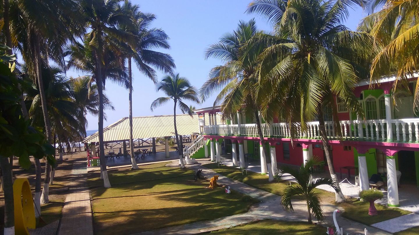 Hostal y Restaurante Beach Blue Mary